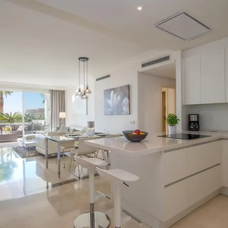 アパート Seaview Flat Benahavis-marbella エステポナ