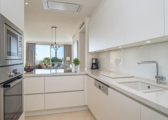 Seaview Flat Benahavis-marbella