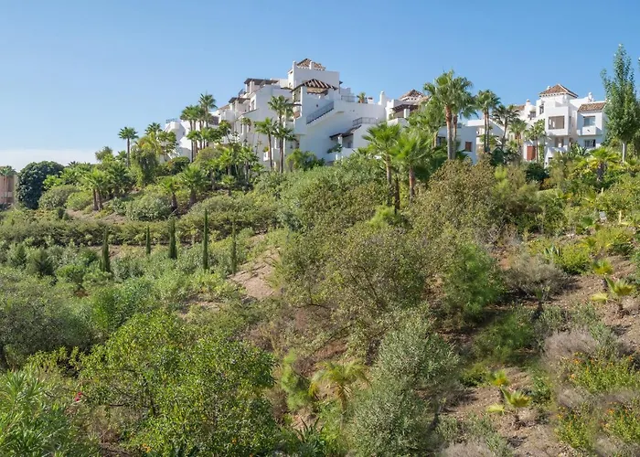 Seaview Flat Benahavis-marbella Apartment Estepona